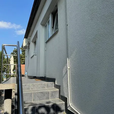 Ruzica Near The Beach, Sabunike Apartment *