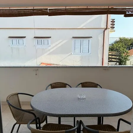 Appartamento Ruzica 100 Meters From The - Ta Leut Agency