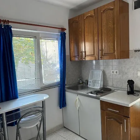 Ruzica 100 Meters From The - Ta Leut Agency Privlaka (Zadar)