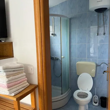 Ruzica 100 Meters From The - Ta Leut Agency *