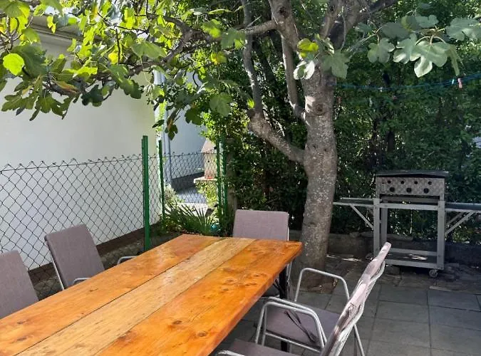 Apartmán Ruzica 100 Meters From The - Ta Leut Agency *