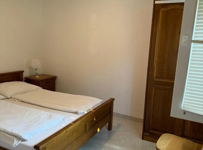 Ruzica 100 Meters From The - Ta Leut Agency * Privlaka (Zadar)