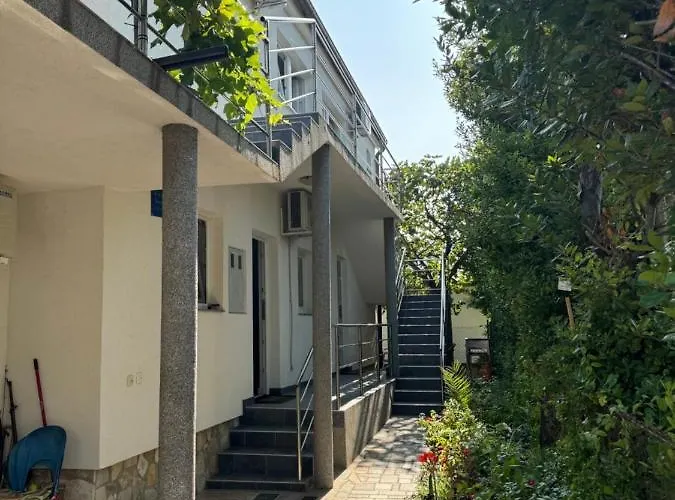 Apartmán Ruzica 100 Meters From The - Ta Leut Agency *